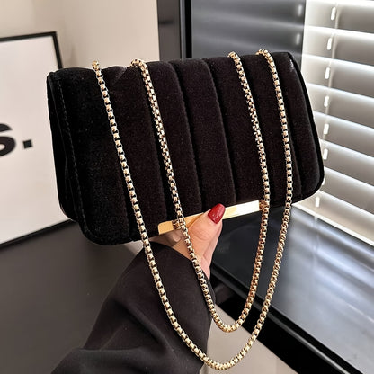 Elegant Crossbody Bag – Minimal Chain Shoulder Bag for Everyday Style