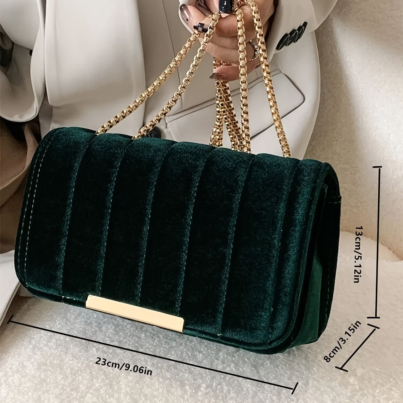 Elegant Crossbody Bag – Minimal Chain Shoulder Bag for Everyday Style