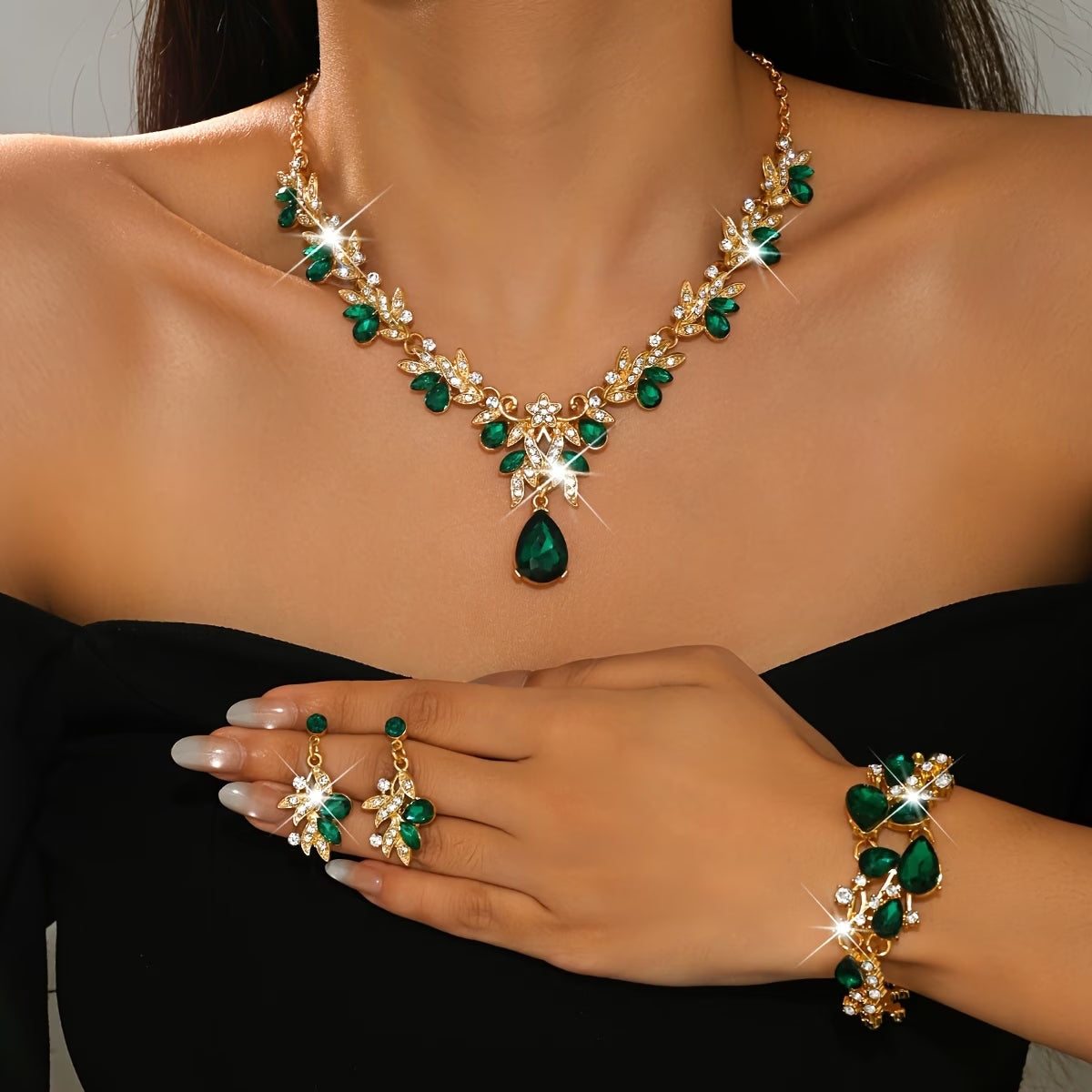 Emerald Elegance Jewelry Set – 3-Piece Statement Collection